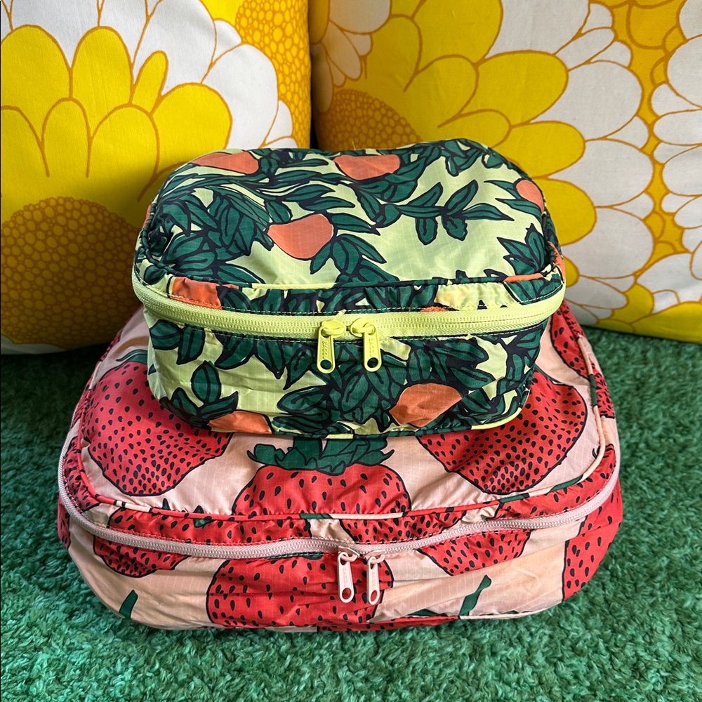 BAGGU Packing Cube Set of 2 Backyard Fruit colorway